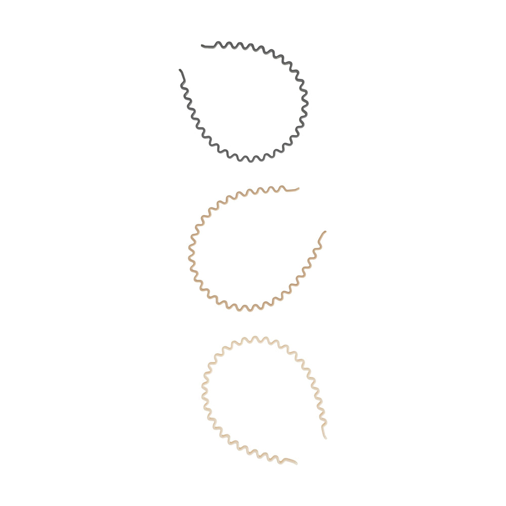 Goody zig-zag close-up detail demonstrating gentle grip that protects hair