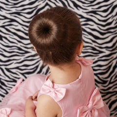 Gsbnjuy laid out contents with four bun makers and four matching hair ties