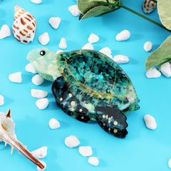 Hapdoo sea turtle in gift-ready packaging showing presentable accessory option