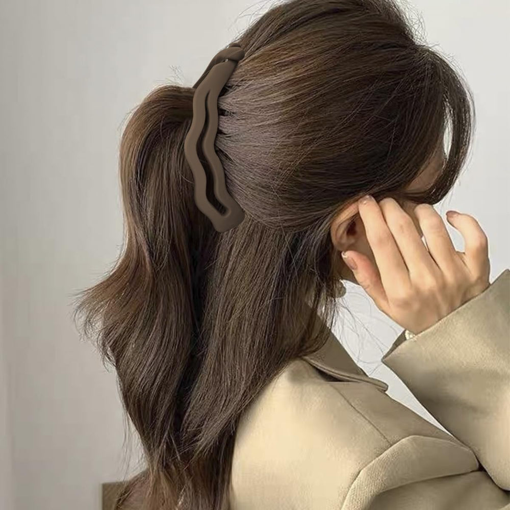 Hapdoo matte acrylic texture close-up highlighting smooth finish benefit