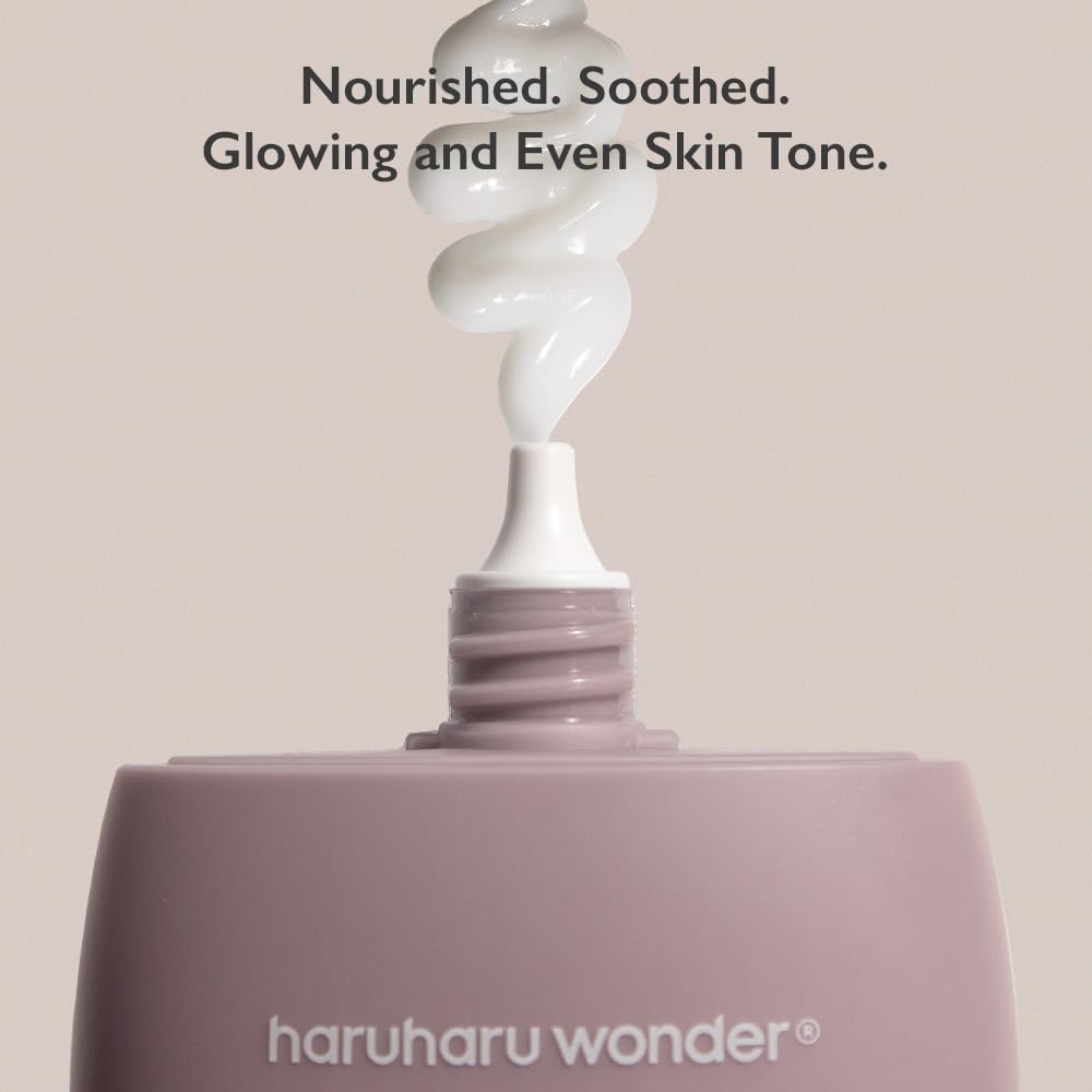 HARUHARU jar beside travel items showing 1.6 fl oz portability benefit