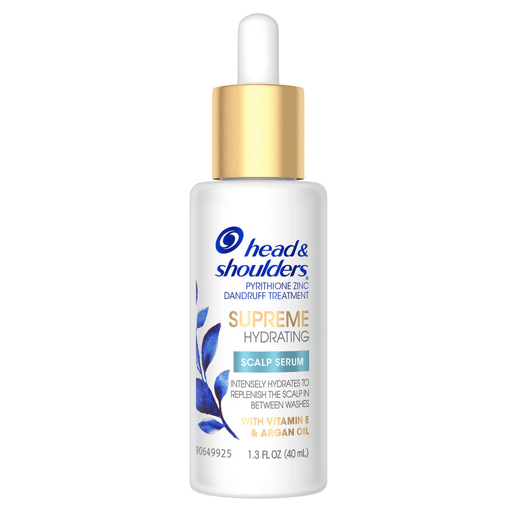 Head & Shoulders bottle front packaging shows compact travel-ready design and fresh scent