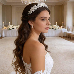 Heogacinlia headband beside hand for scale showing lightweight portable design benefit