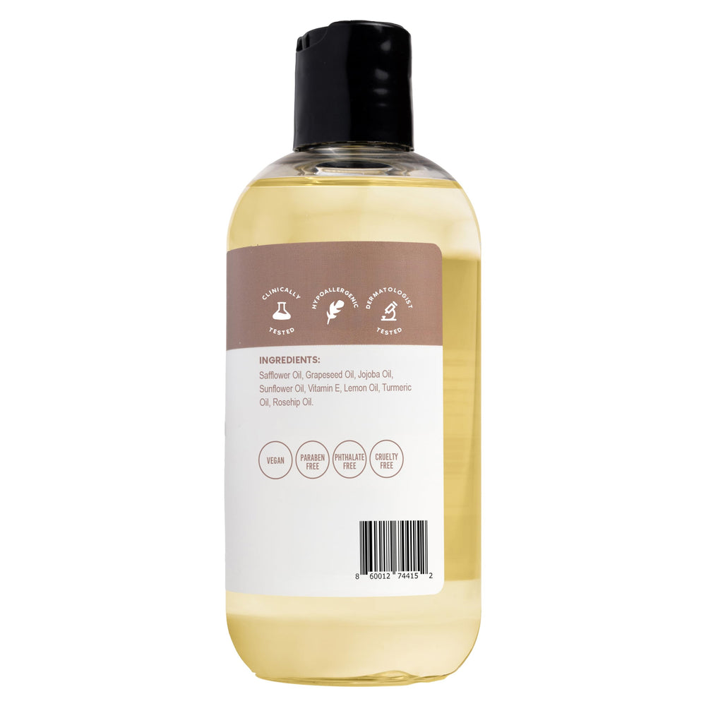 Her Fantasy Box cap and pump detail showing easy dispensing and mess-free use benefit