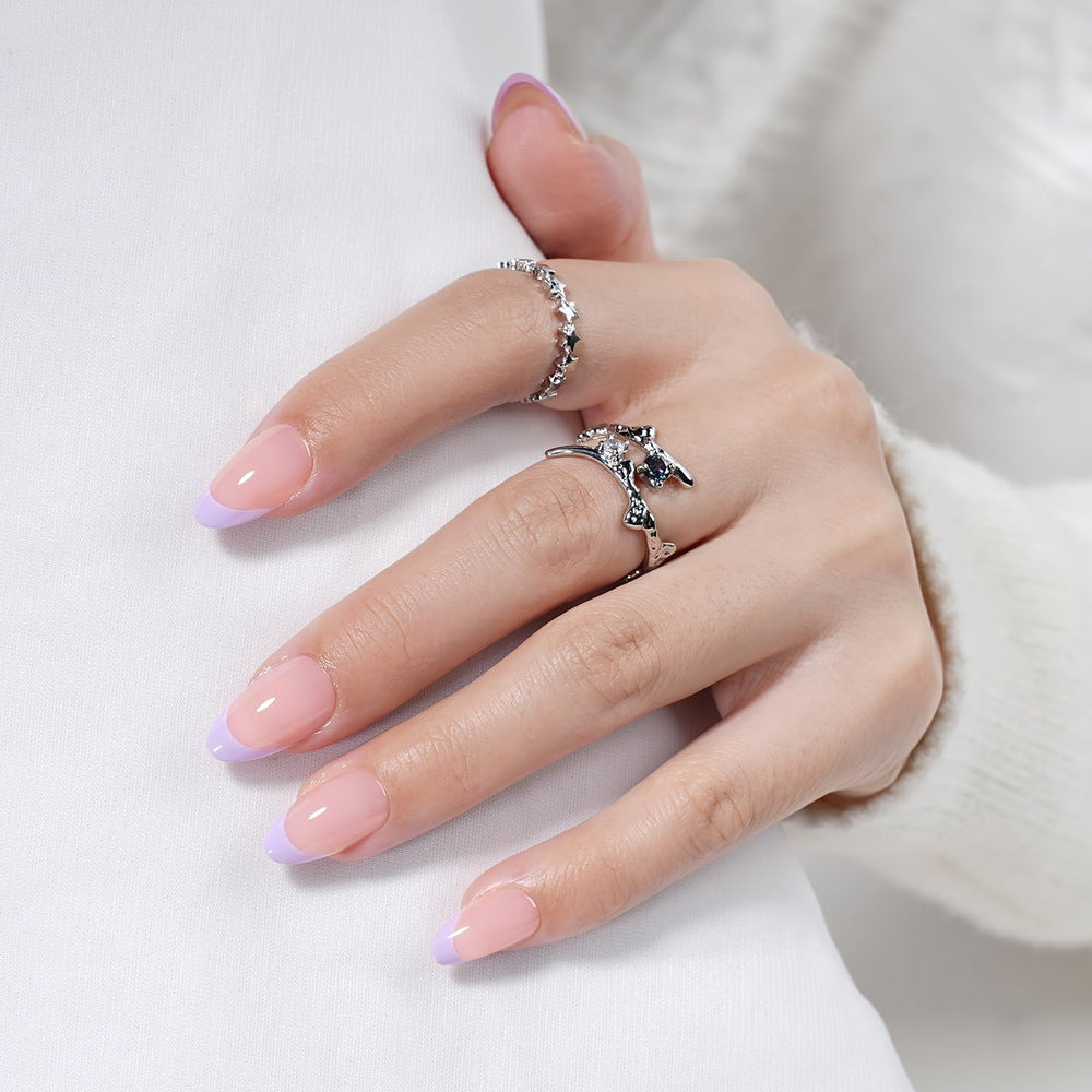 Herlight glossy finish reflecting light to emphasize smooth texture