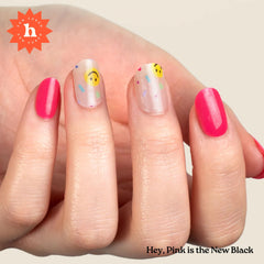 heyhae strip close-up texture showing glossy gel and easy stretching benefit