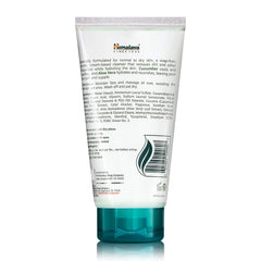 Himalaya creamy texture close-up illustrating gentle hydration