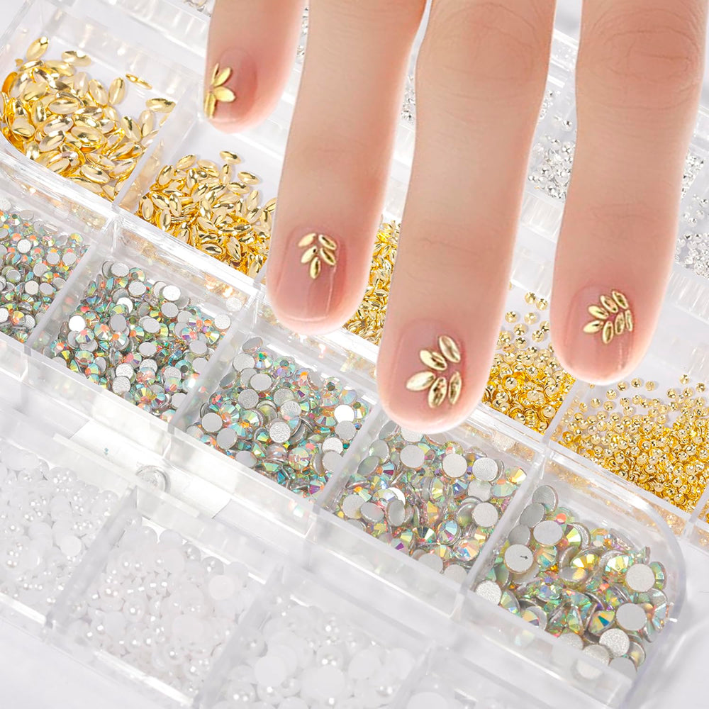 HNUIX lifestyle manicure shot featuring finished nails to inspire creative salon-style designs