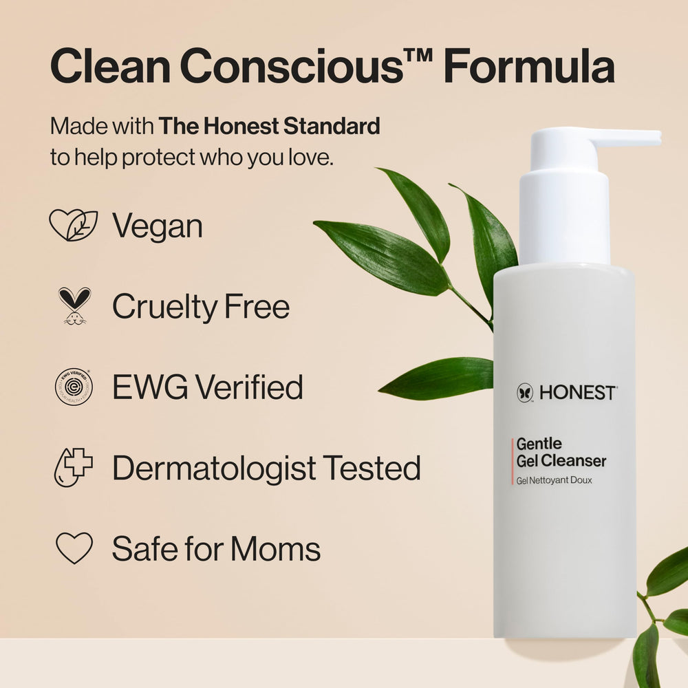 Honest Beauty mini in travel bag ready for flights and on-the-go routines