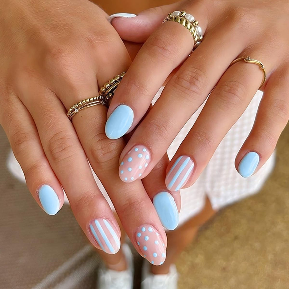 HPYFOI front packaging showing blue polka dot and striped nails, ready to wear