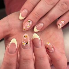 HPYFOI front packaging showing yellow French tip nails and accessories, quick salon look