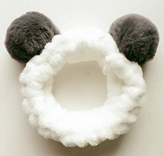 Huachi close-up plush texture highlighting softness and gentle skin comfort
