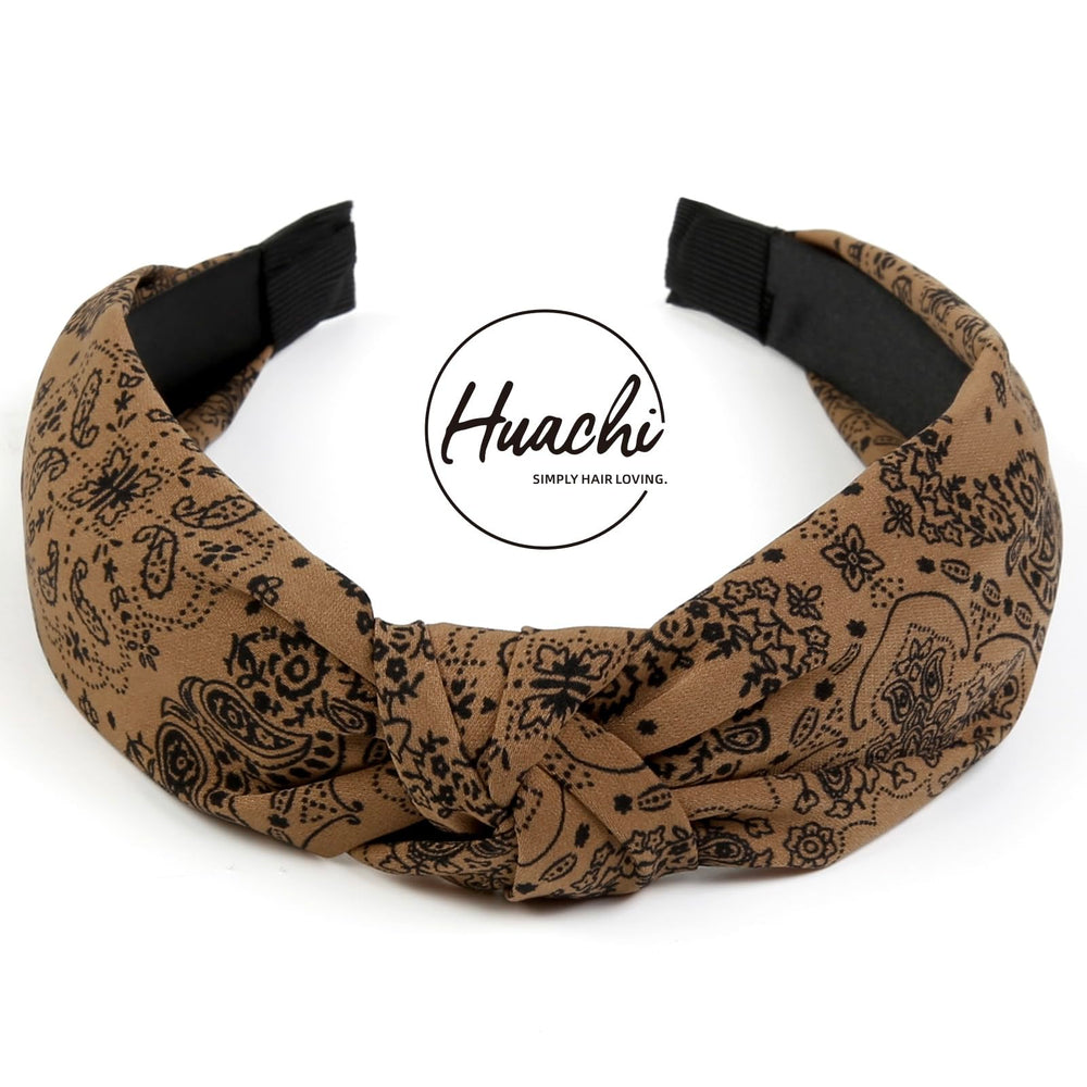 Huachi side view of band shows inner grip preventing slips during activity