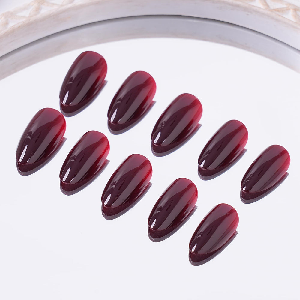 Icebobo close-up of acrylic surface highlighting smooth shine and chip resistance