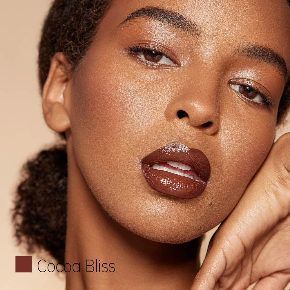 ilembane open tube close-up of creamy texture, smooth glide and rich pigment