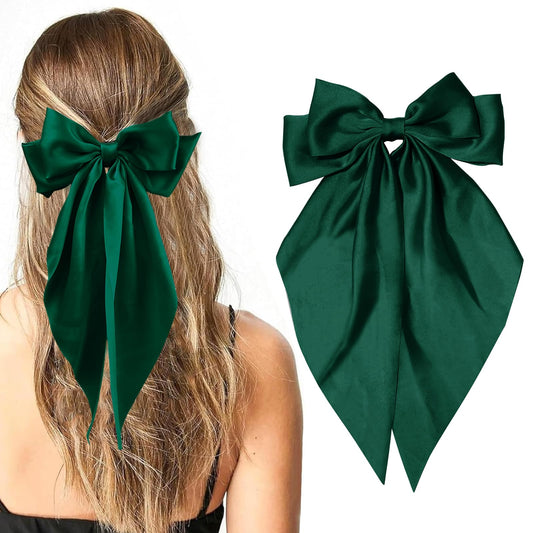 illpta big bow front view showing elegant green finish and versatile styling benefit