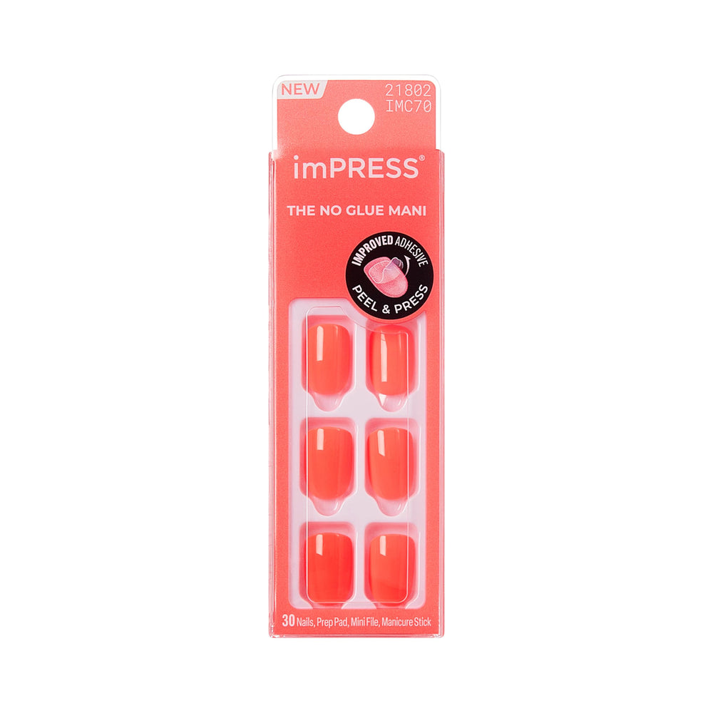 imPRESS front packaging showing 30 nails and accessories for easy application