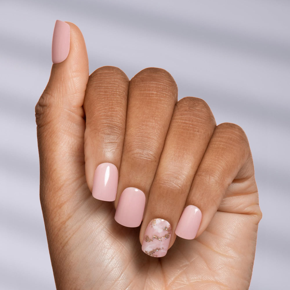 imPRESS application on fingers demonstrating fast no-glue adhesion