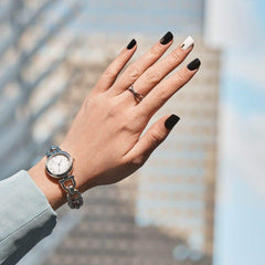 imPRESS short squoval nails worn on fingers showing true-to-size fit and natural look