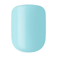 imPRESS mint-to-be worn on hand lifestyle image showing instant polished look benefit