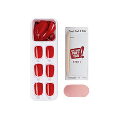 imPRESS nails applied on hand demonstrating natural fit and comfortable wear