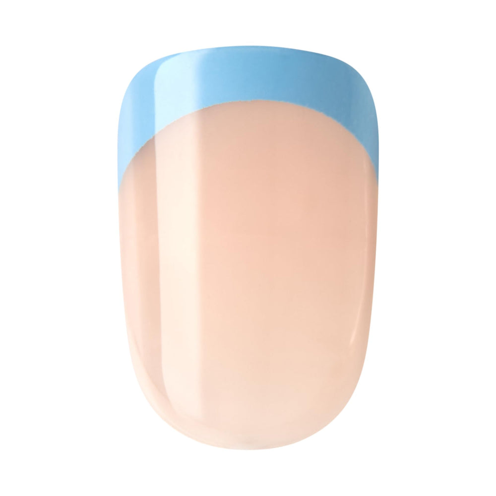 imPRESS prep pad in use cleaning nail surface to improve adhesive hold