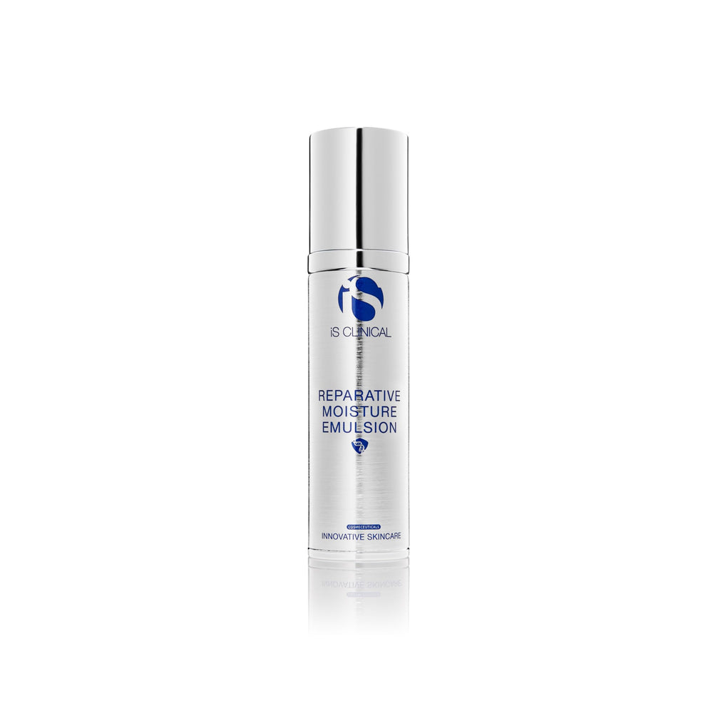 iS CLINICAL front packaging showing bottle and brand for clear identification and trust