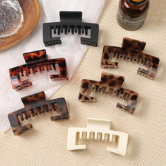 Ivyu clips packaged attractively as a small gift or accessory set