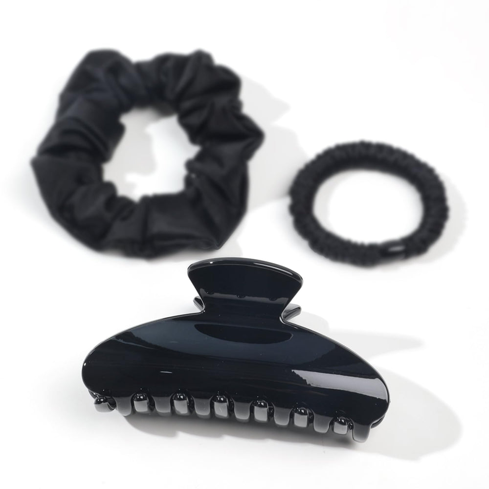 Ivyu clip in use holding high ponytail during workout for all-day security
