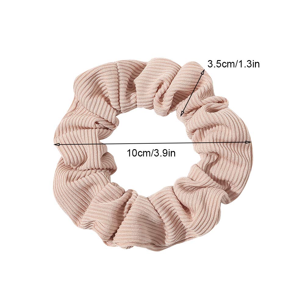 Ivyu scrunchie worn in a ponytail demonstrating secure non-creased hold