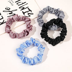 Ivyu scrunchie holding a ponytail on model for secure no-slip wear