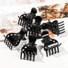 Ivyu textured hinge and tooth detail illustrating rust-proof, snag-free construction