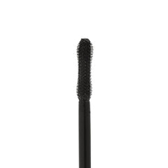 IZME mascara swipes on lashes highlighting smooth, clump-free finish