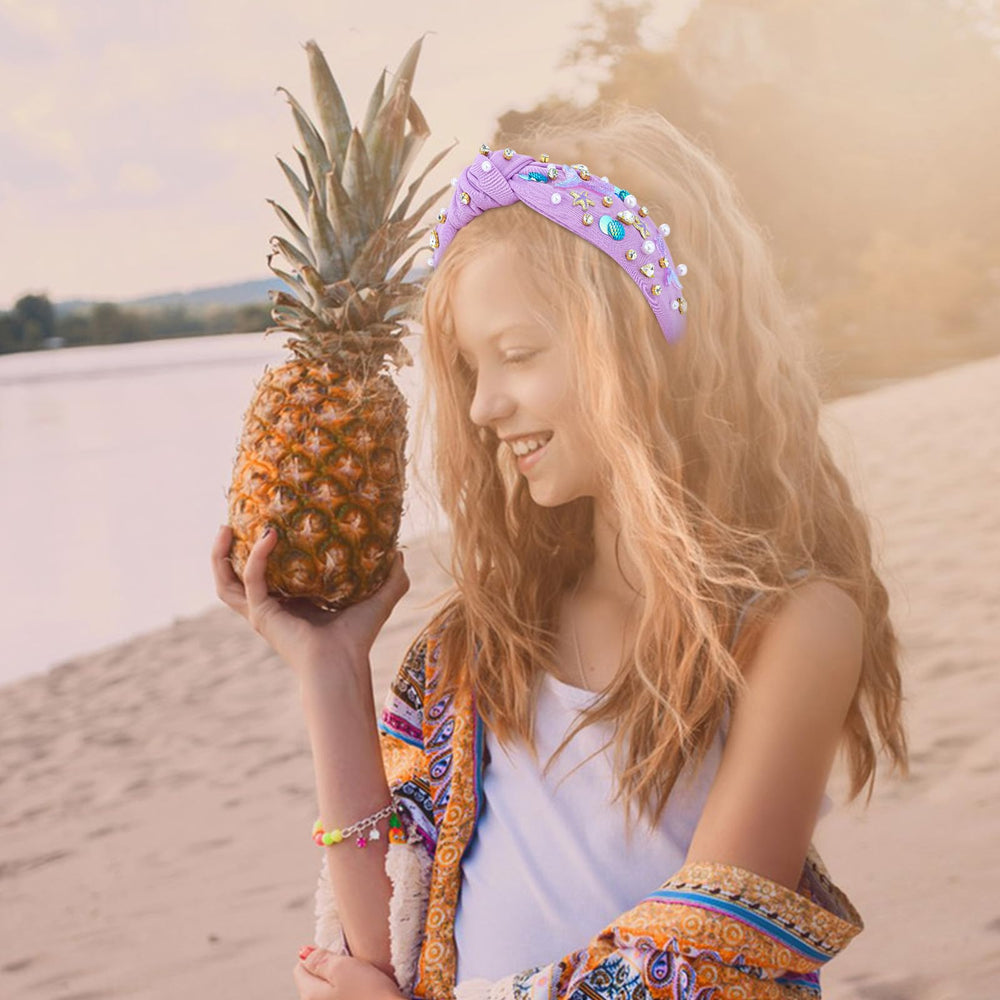 Jaciya worn on model side profile demonstrating comfortable fit and style