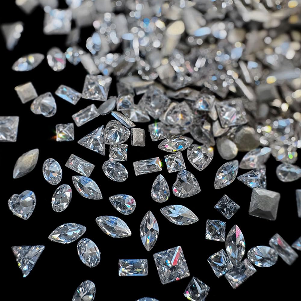 Jaliya close-up faceted detail highlighting sparkle and precise cut for high shine