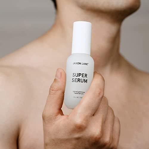 JAXON LANE application on hand showing quick absorption and smooth finish benefit