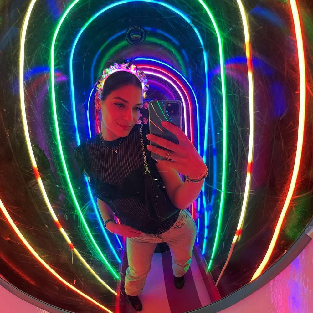 Jeffan headband worn at a party showing luminous effect and fun