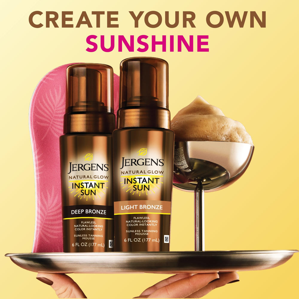 Jergens lifestyle image in a beach bag for easy year-round glow
