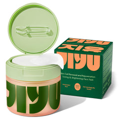 JIYU close-up of pad texture highlighting soft fibers and even serum