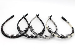 JOBAND close-up of comb teeth demonstrating secure grip to prevent slipping