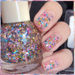 KAHSOSE close-up of chunky multicolor glitter flakes highlighting sparkle texture