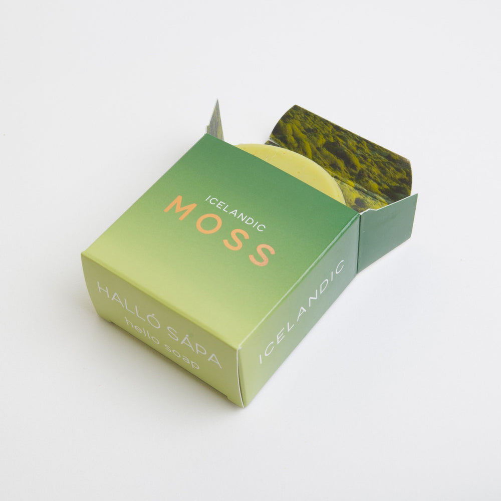 Kalastyle Hallo Sapa close-up of soap texture highlighting natural moss infusion and gentle lather