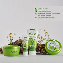 kamill cream texture closeup demonstrating smooth fast-absorbing hydration