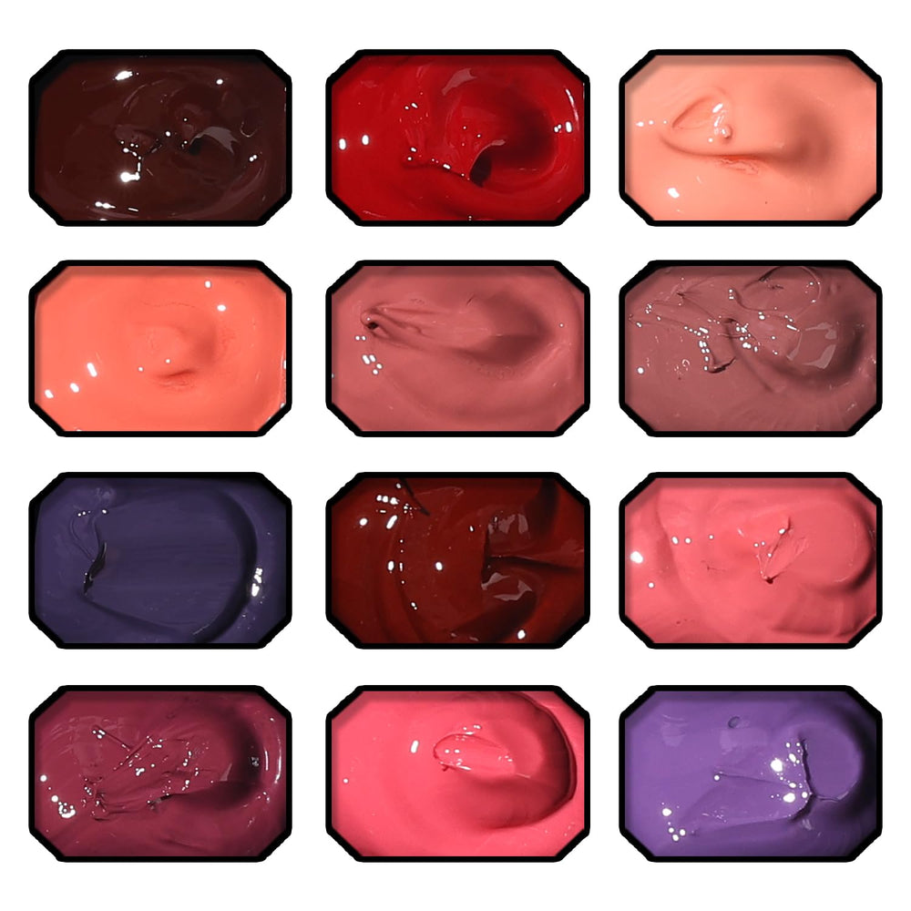 Karroy hand holding palette showing size and salon-ready look