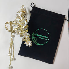 Kemmintvn close-up of lily of the valley petal details with sparkle