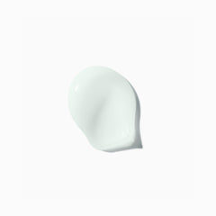 KÉRASTASE scalp before-and-after visual illustrating reduced oil and lifted roots benefit