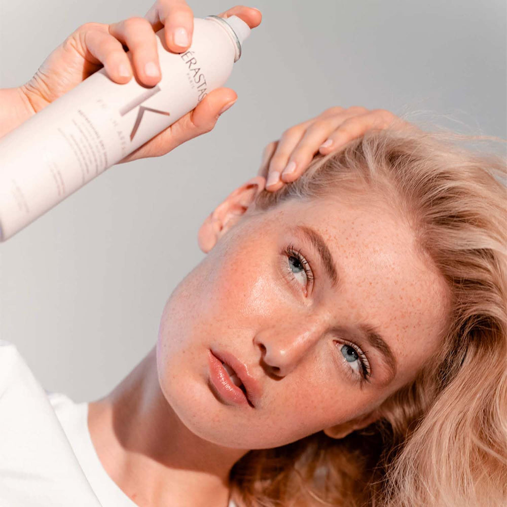 KÉRASTASE in bathroom setting showing everyday use and salon-quality refresh benefit