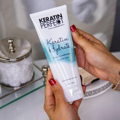 Keratin Perfect with jojoba oil visual highlighting nourishing botanical moisture