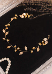 Kercisbeauty headband in soft pouch shows protective storage benefit