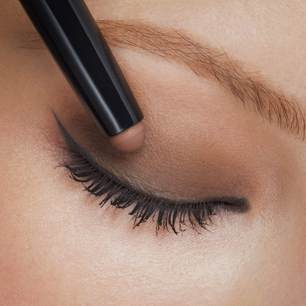 Kiko Milano close-up of argan oil detail emphasizing nourishment and comfort